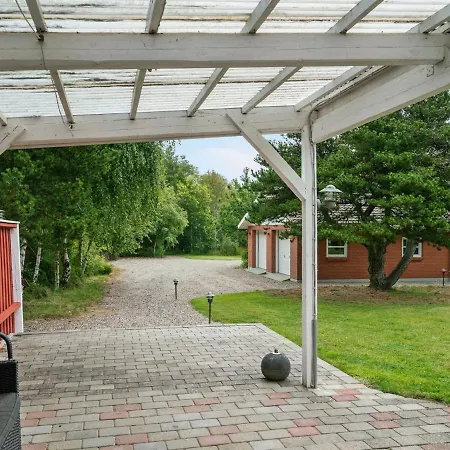 Gwen - 2-7km From The Sea In Western Jutland By Interhome *