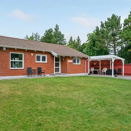 Holiday home Gwen - 2-7km From The Sea In Western Jutland By Interhome *