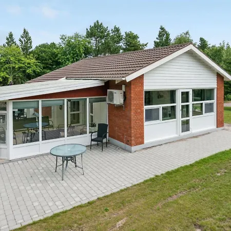 Holiday home Gwen - 2-7km From The Sea In Western Jutland By Interhome