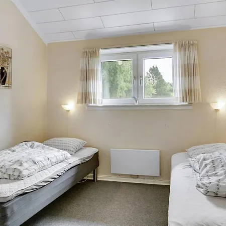 Gwen - 2-7km From The Sea By Interhome